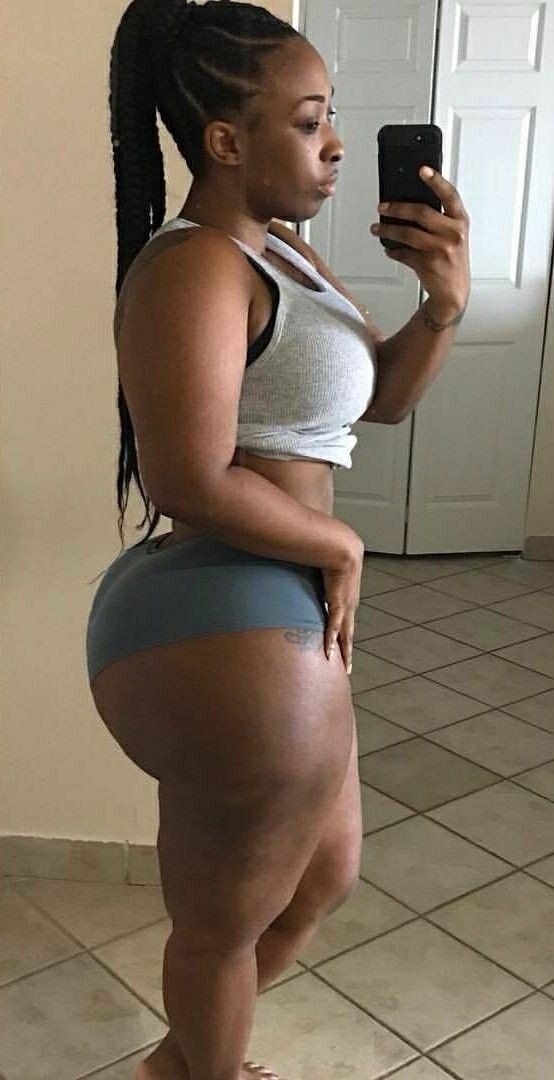305slim:  bigbuttsthickhipsnthighs:  Sheesh  That’s good