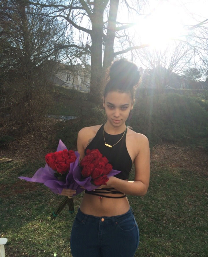 jaiking:  iamindyamarie:  Thanking lexyyjeanette for this top , &amp; authorizeddealerr