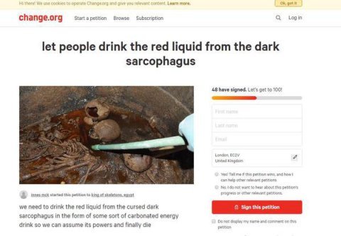 g1itterg0d: g1itterg0d: PEOPLE ARE TAKING THE “let people drink the red liquid