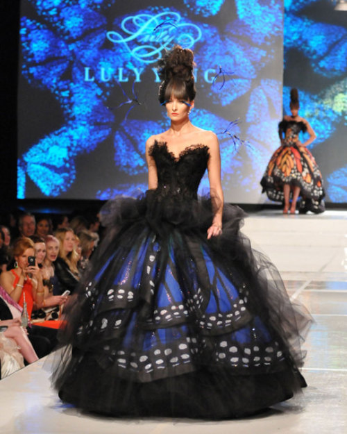 Luly Yang, “A Monarch’s Tale” collection