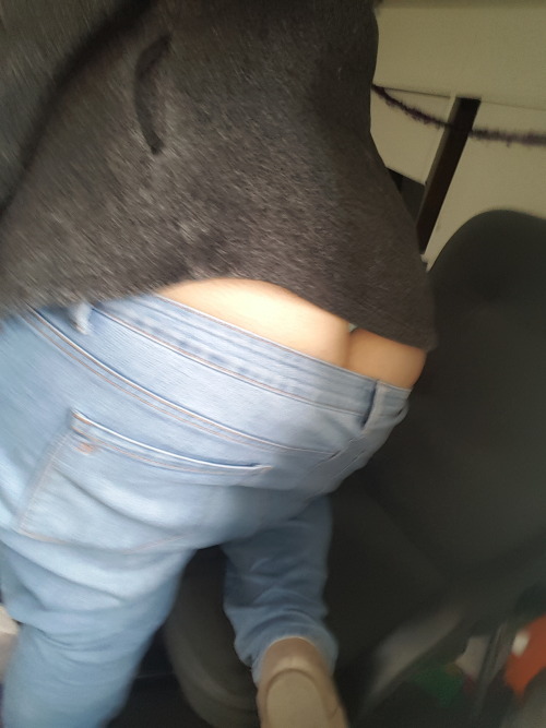 tgbbw: Full pack for you ♡ Flashing butt at work, hairy wet pussy with Chinese balls, and more booty