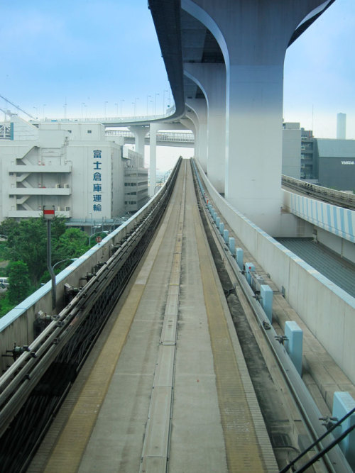 Yurikamome, the automated metro to Odaiba that crosses the Rainbow Bridge in the Tokyo Bay. Toyko, J