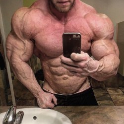 extrememusclegrowth:  Joel Thomas