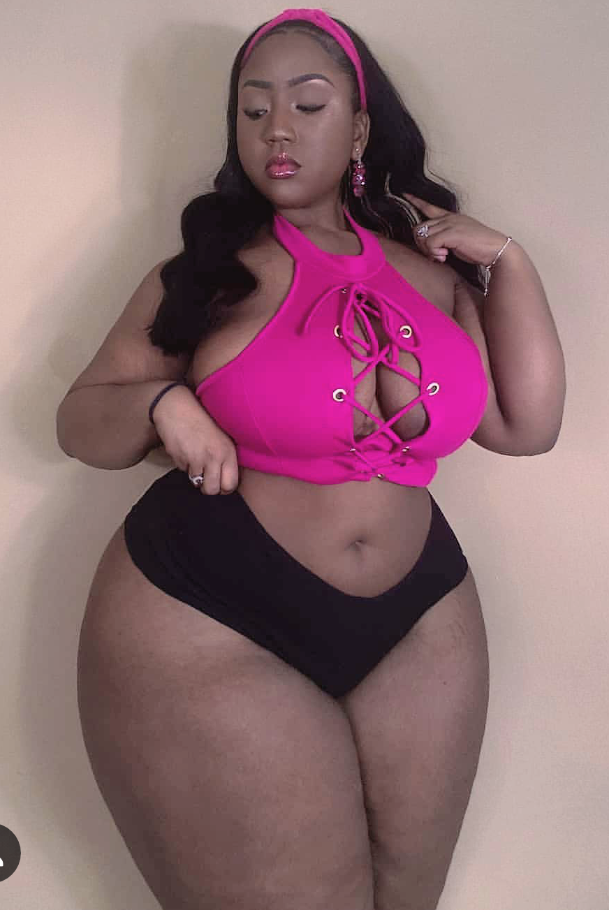 bigweezie:       Follow www.bigweezie.tumblr.com 