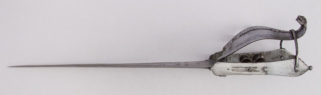 art-of-swords:  Katar DaggerDated: 16th centuryCulture: South Indian, VijayanagaraMedium: