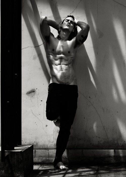 handsomemales:  gustavo krier by wong sim