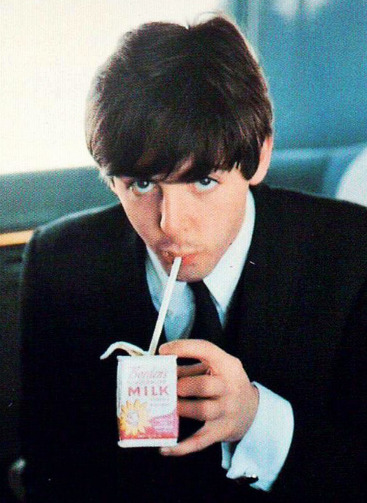 modernrocknrollworld:  Check out more herehttp://www.iloverocknroll.co