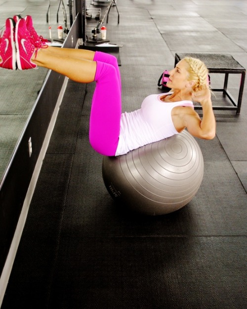 fat2skinnyfast: Try crunches on a stability ball to really target your abs