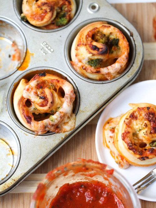 fattributes:  Stuffed Pizza Rolls