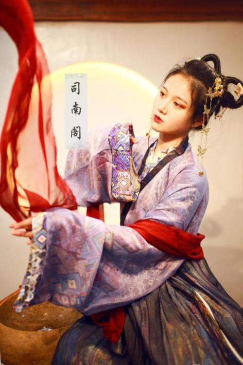 司南阁 chinese hanfu | 交领襦裙、齐胸襦裙、披帛、大袖衫、立领披风