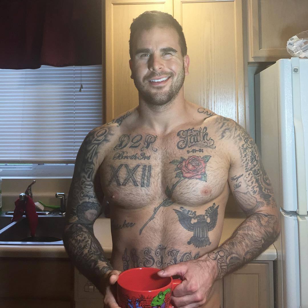 bigmalepecs:Joshua Andrew (@joshua_andrew87)