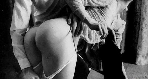 There are days when I need to feel Daddys touch, when I need to feel his breath dance along my skin.