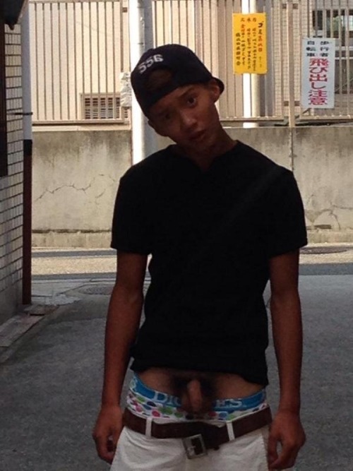 sexmansexgaysex:blue-malecnq-q3ikh20u:dekkaichinko:いいな！無邪気なDKかわいい