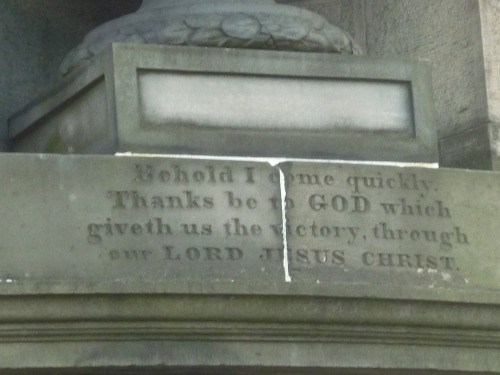reflectionsonmodernphilosophy:  Edinburgh has a famous statue of David Hume.  I visited this pa