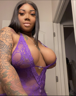 thedirtypawnn:Say hay if you like big titays porn pictures