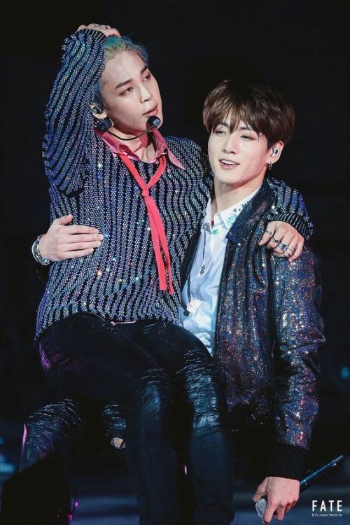 BPP, JK And JM Look As Close As Ever. And I Envy Them This Kind Of Closeness So Much. Also, They're The