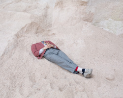 benzank:  A day at the beach.  Caitlan thought I had photoshopped my head, but no, I covered my entire face in rock salt… if that’s supposed to make this any cooler.