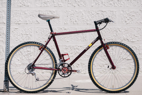 bikesandgirlsandmacsandstuff: (via Prolly is Not Probably’s Top 10 Beautiful Bicycles of 2013 - PROL