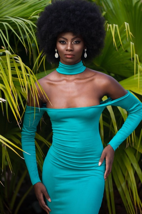 reverseracism:  blackfashion:  She’s A Mess Of Gorgeous, Chaos And You Can See It In Her Eyes.  Shot By : @joyannespanton  Designer : @_yanib Model / Instagram : @youloveshaa  I find it interesting that after I viewed this photoset my skin instantly