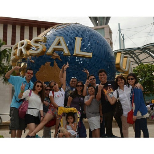 Thirty nine days to go and we&rsquo;re gonna be one big happy family again! Wooot! #excited #throwba