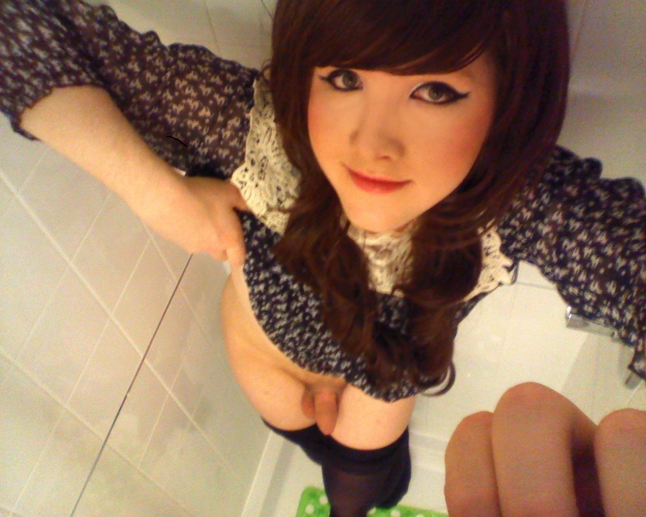sexyshemalesposts:Free Shemales Porn!