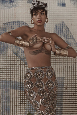 blissfully-chic:  Rihanna for Vogue Brazil, May 2014  Photographed by: Mariano Vivanco  