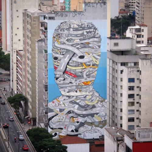 A mural by Argentinian artist @tecfase in São Paulo, Brazil.  #streetart #graffiti #art #urban #urba