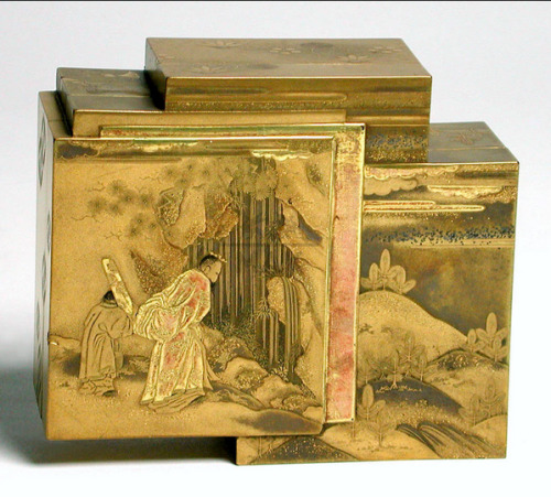Japanese 19th century lacquer box with gold decoration, 4.5 x 11.6 cmMAK - Austrian Museum of Applie