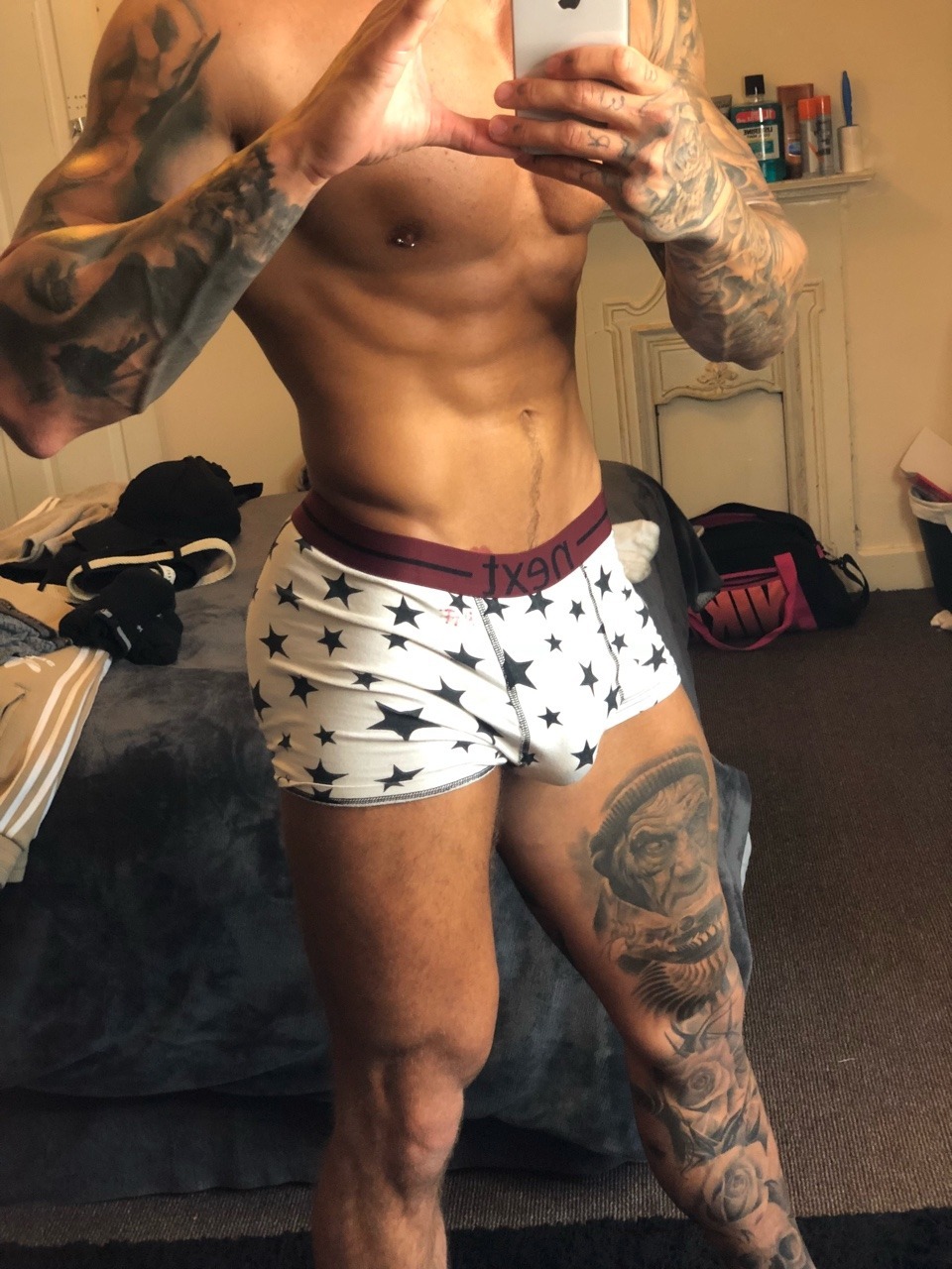 anonymousgayboyblog:  Rhys Sachett