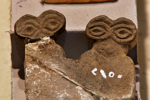 richard-miles-archaeologist: Richard Miles ArchaeologistAlabaster “Eye Idols” from the a