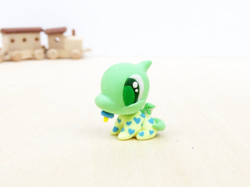 monochromenoir:Baby Neopets by Lyrese on etsy. Do not remove source.