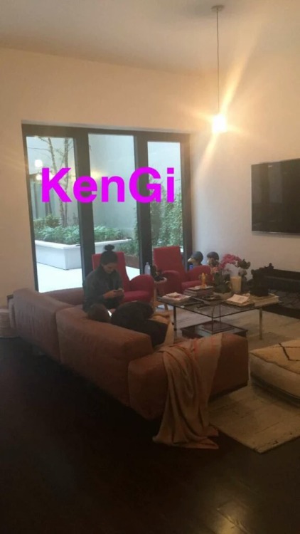 blogofkendall:  Hailey Baldwin via snapchat