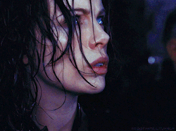wedgeantill:2022 Halloween Marathon↳ Underworld: Evolution (2006) dir. Len Wiseman