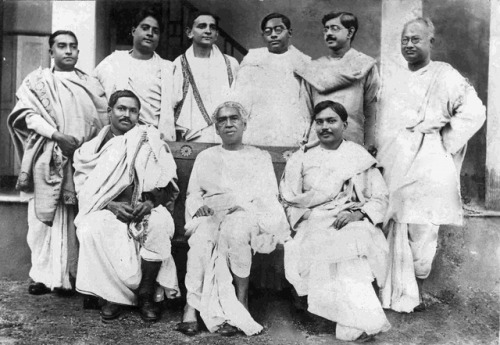 Jagadish Chandra Bose with other prominent scientists and engineers at Calcutta University, circa 19