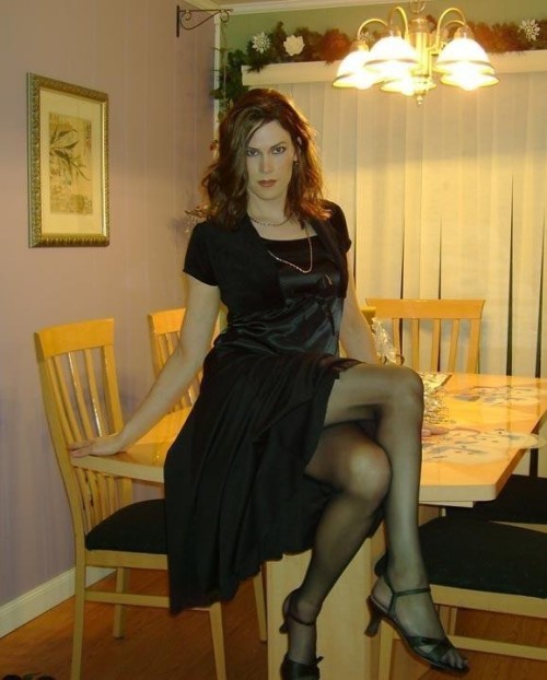 http://prettycd.tumblr.com/post/90162041744