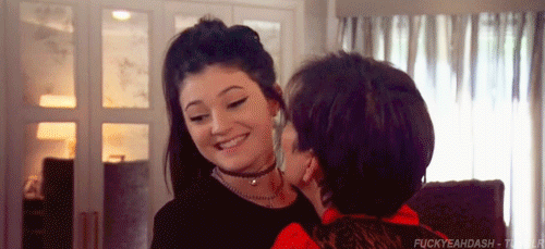 fuckyeahdash:  Keeping Up with the Kardashians Season 8, Episode 20 (gif request)