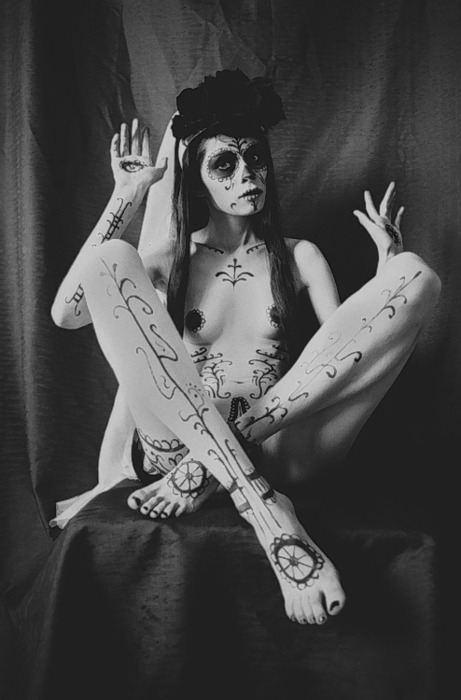 paganaltarovsex:  Pagan Altar Ov Sex