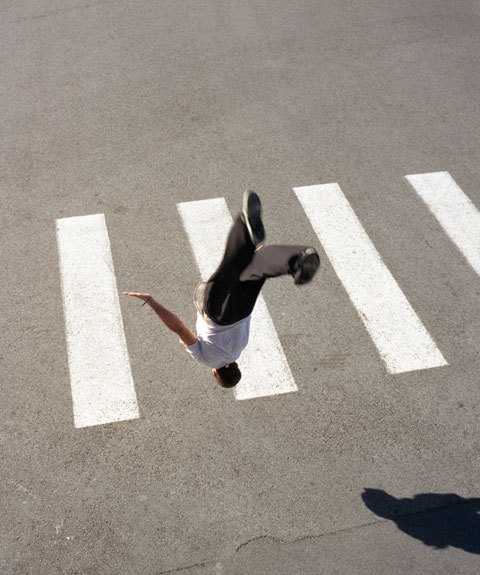 atavus:  Denis Darzacq - La Chute, 2005-06