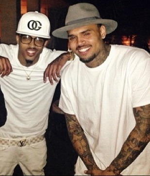 camille1x1:Chris Brown and August Alsina 