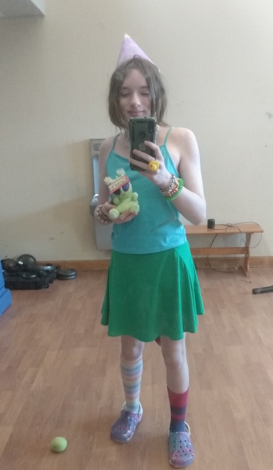 Haii Its Me Poob!! (Also Face Reveal!)