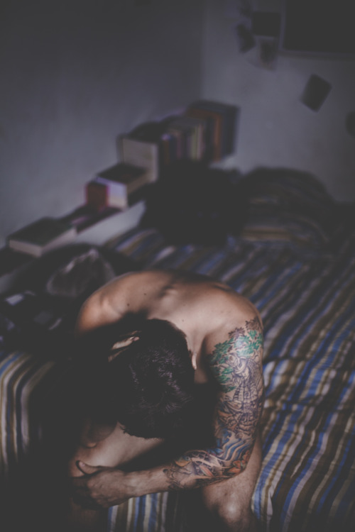 smokin-guys:  brunoi n- bedroom project by *kiumeireles 