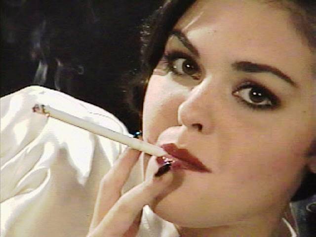 Redlipsmoke