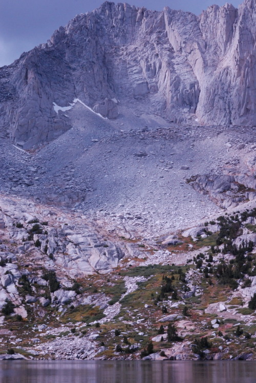 adventurous-watermelon:A year ago today… I hiked up to Ruby Lake, in the High Sierras. 11,000 feet n