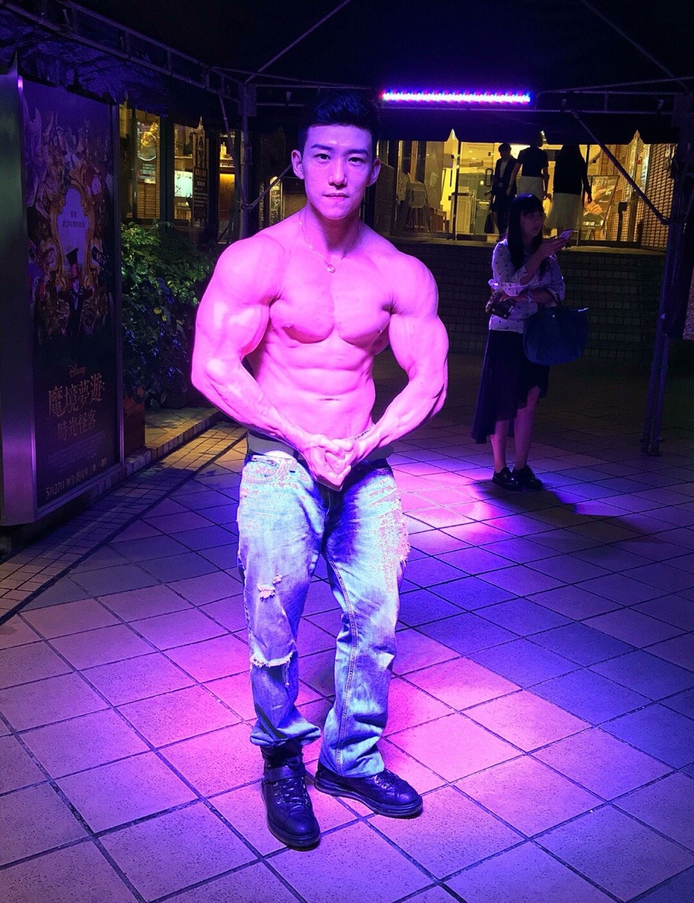 Viva!Asian hunks!