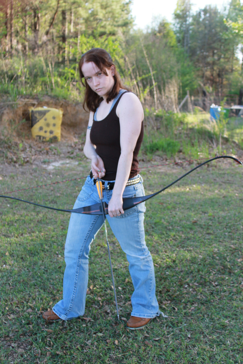 jadedsilk:  Archery Photoshoot - Free Use Refs Requested by WerecakesArchery shoot!