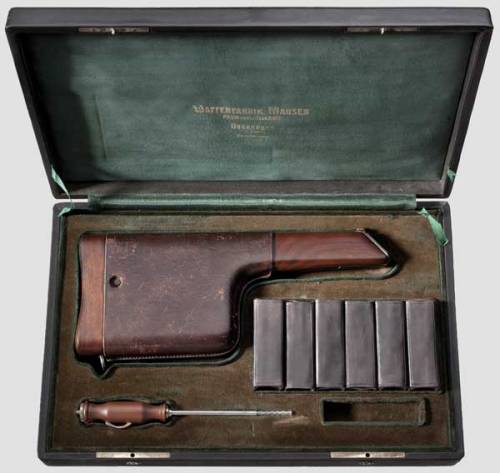 Mauser C96, circa 1900 This C 96 Flatside was part of a separate serial number range from 1 - 90 for