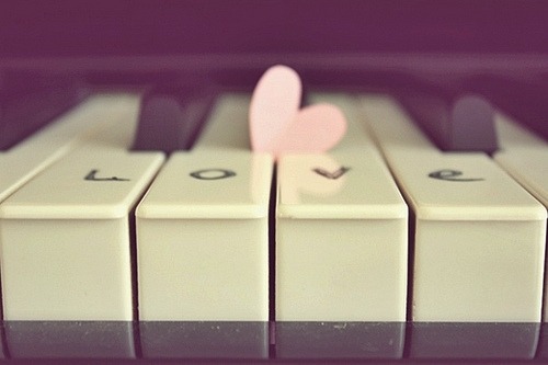 paintinqrainbows:  ❤Paintinq Rainbows❤ 