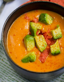 beautifulpicturesofhealthyfood:  Vegan Sweet Potato Soup (in a Flash!) Avocado on top. Chipotle + Citrus…RECIPE