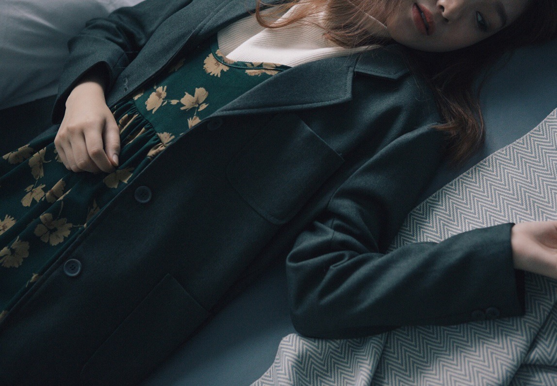 nyn-ja:  golgi halfneck top, bebeche 