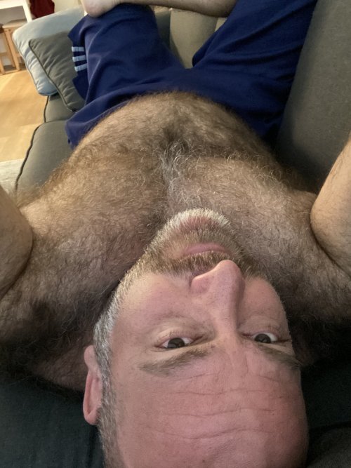 The Bear Underground - Best in Hairy Men (since 2010) 37k+ followers and over 58k posts in the archi